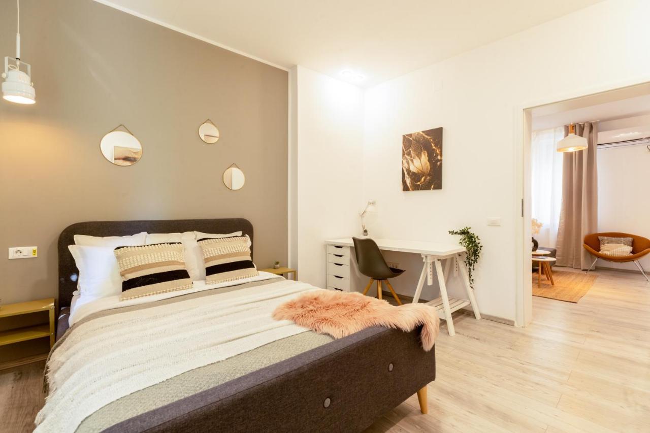 Ideal Stay: Spacious 2Br Apt Near Calea Victoriei Bucareste Exterior foto