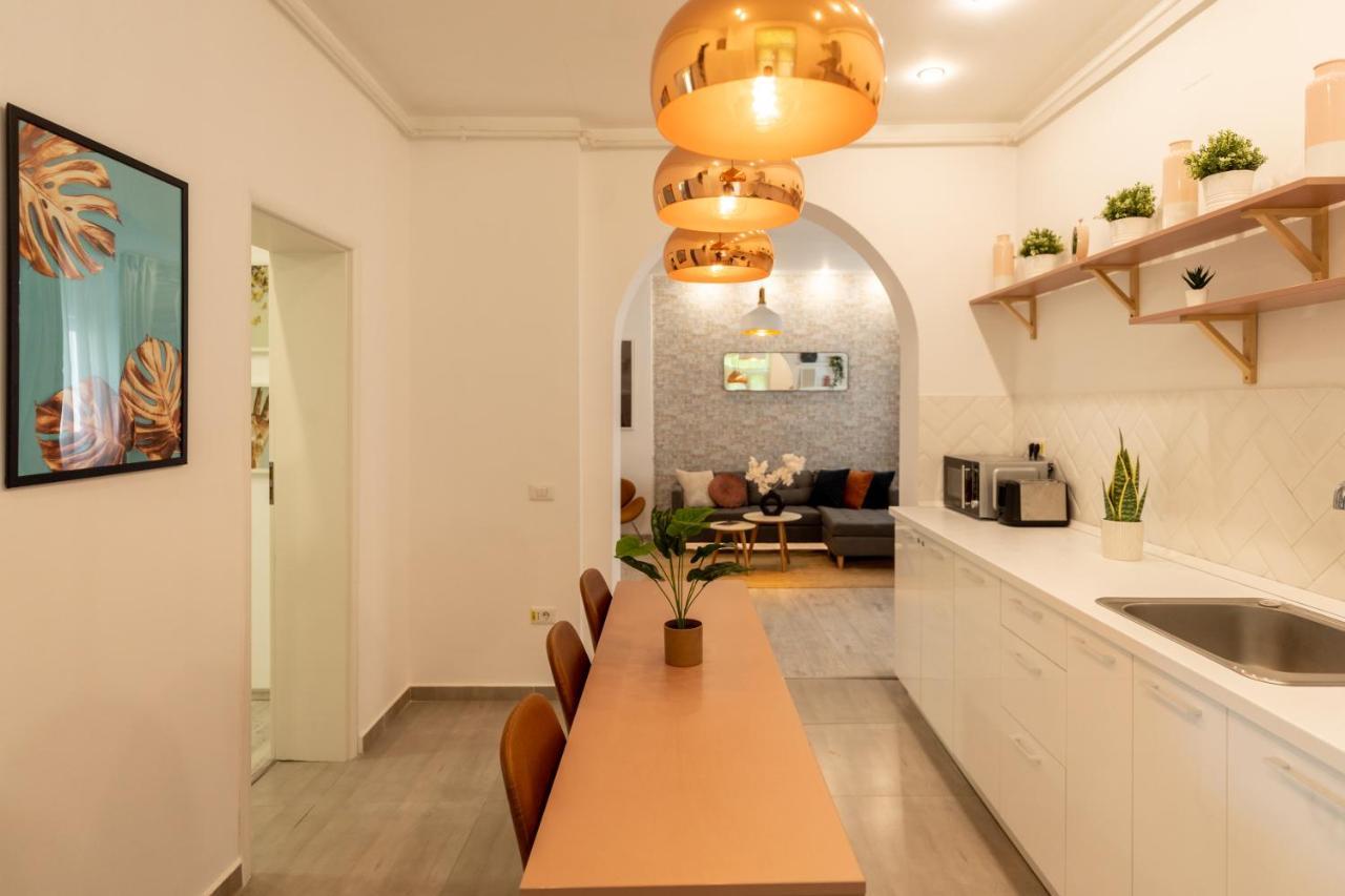 Ideal Stay: Spacious 2Br Apt Near Calea Victoriei Bucareste Exterior foto